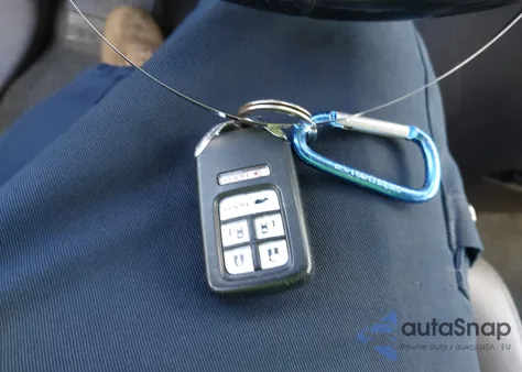 2015 Honda Odyssey Touring/Touring Elite из США, поврежденный, VIN 5FNRL5H98FB092788